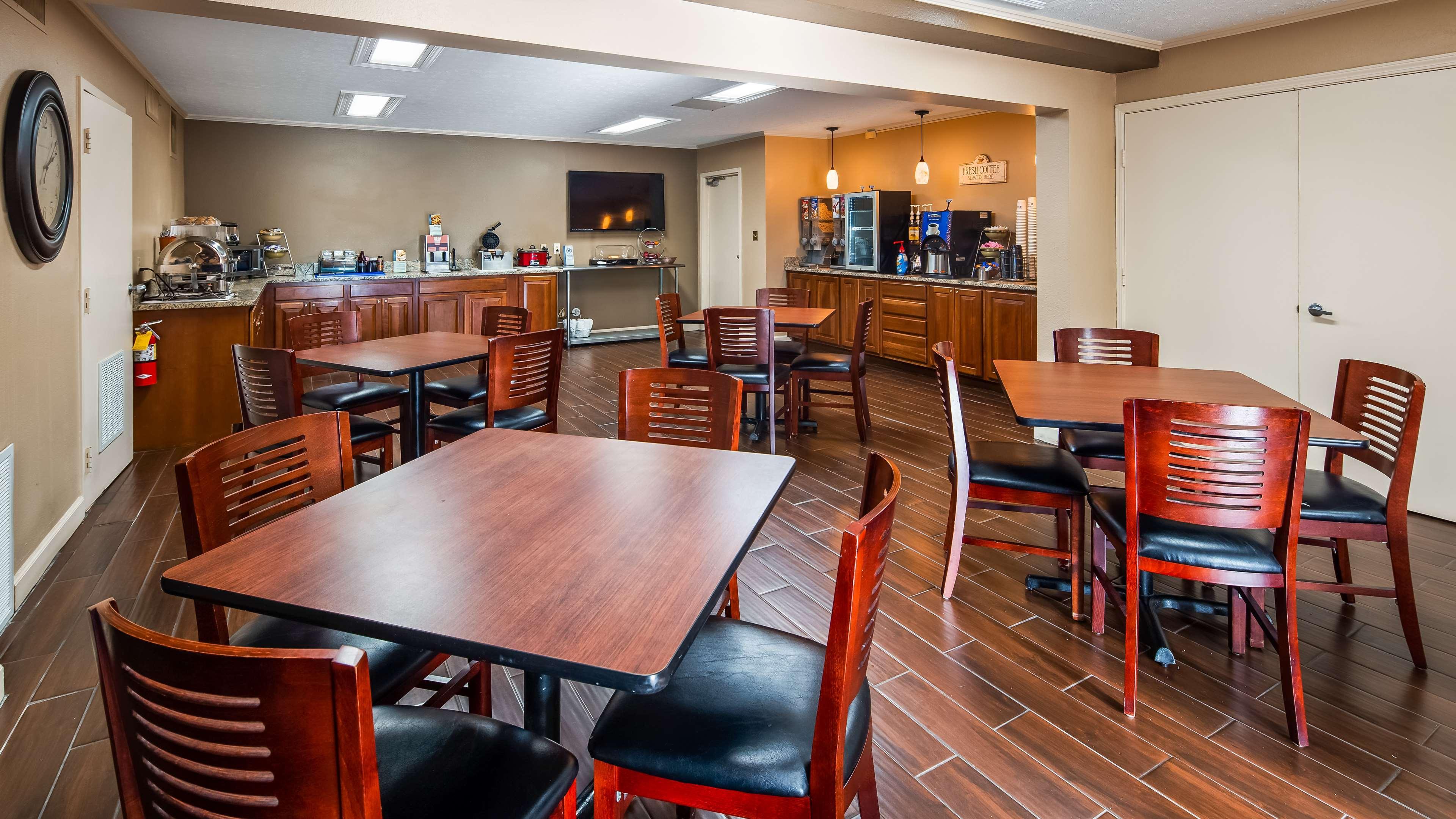 Best Western Shelbyville Lodge Ngoại thất bức ảnh